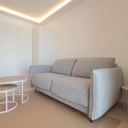 Le Regina - Standing 2 Prs - Clim - Parking Apartment